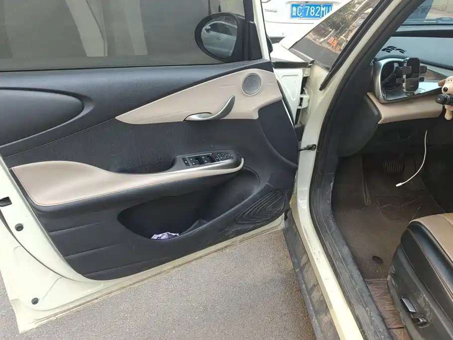 BYD Dolphin — миниатюра 7