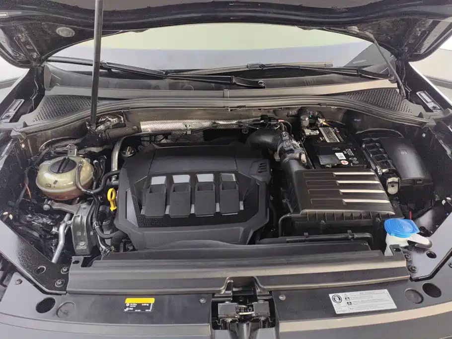 Volkswagen Tiguan L L 2022 330TSI AT R-Line
