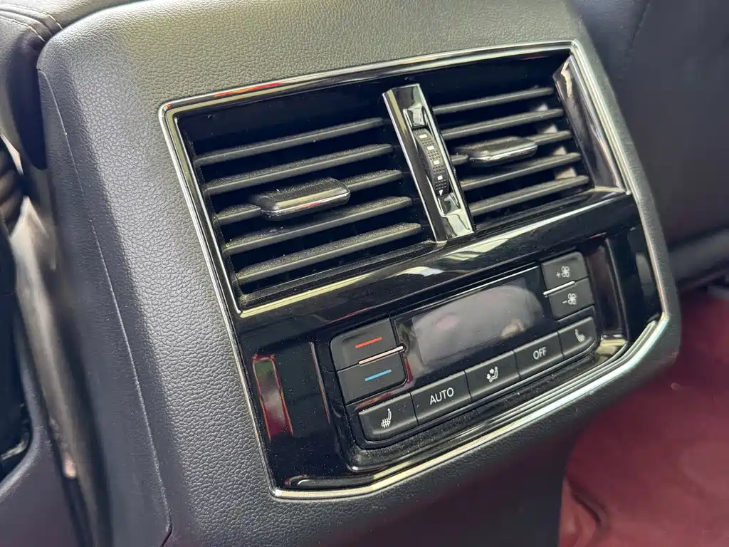 Volkswagen Teramont — миниатюра 18