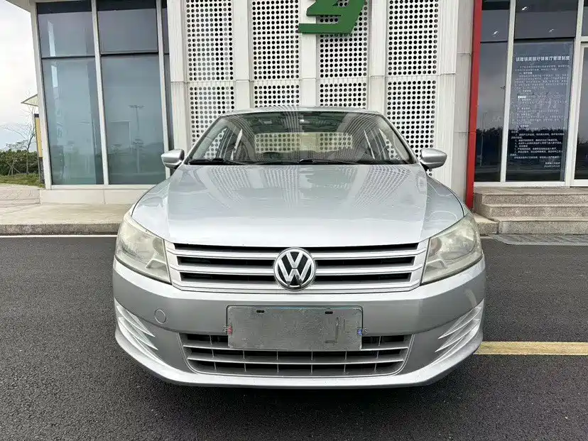 Volkswagen Santana — миниатюра 22