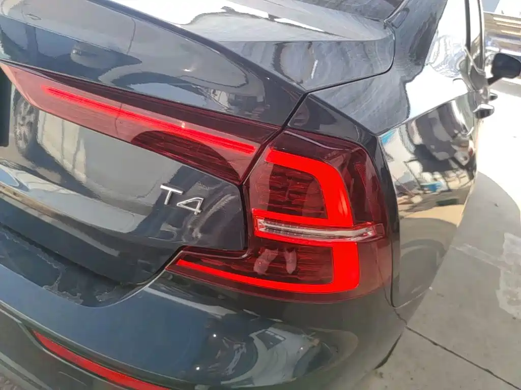 Volvo S60 — миниатюра 8