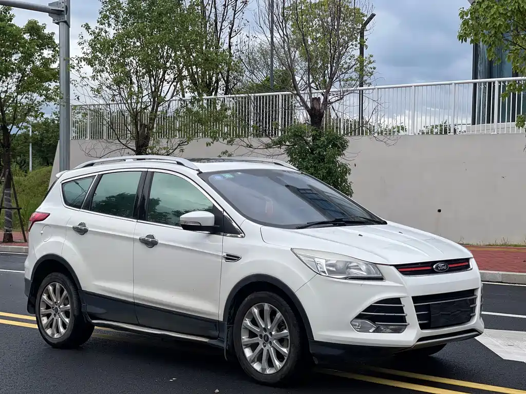 Ford Kuga — миниатюра 3