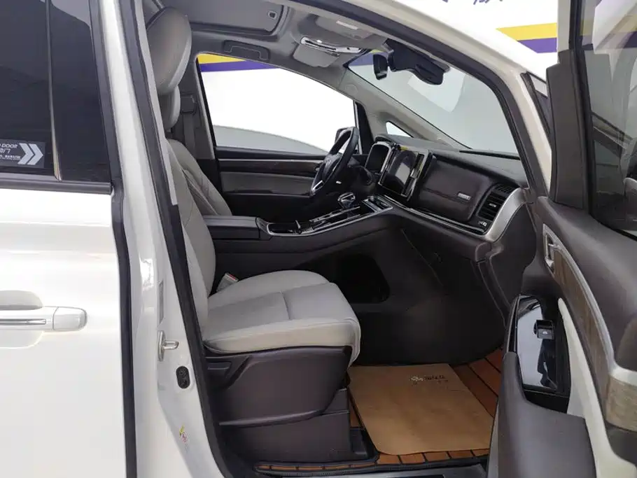 GAC M8 2021 390T Luxury