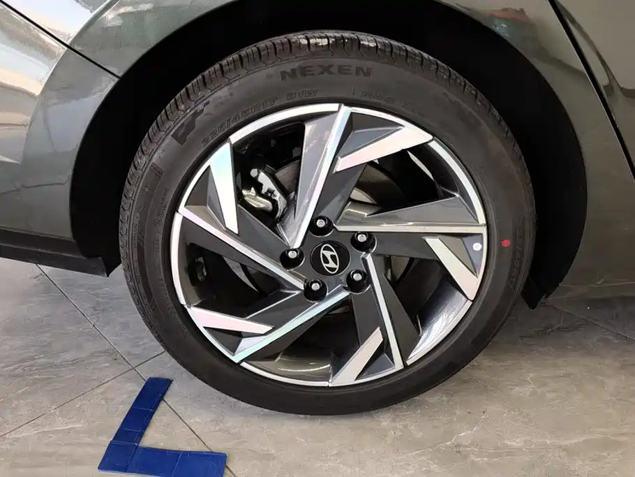 Hyundai Elantra 2023 1.5L CVT GLX Elite