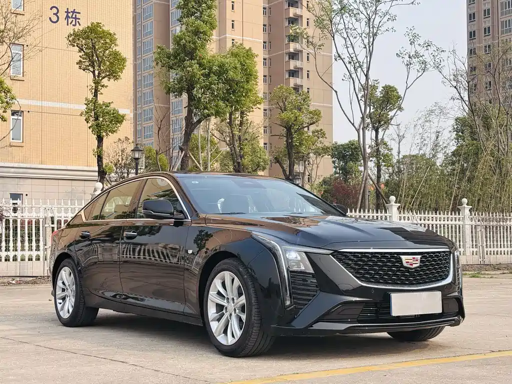 Cadillac CT5 — миниатюра 2