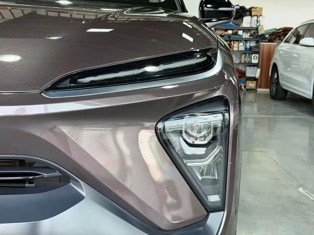 NIO ES6 — миниатюра 3