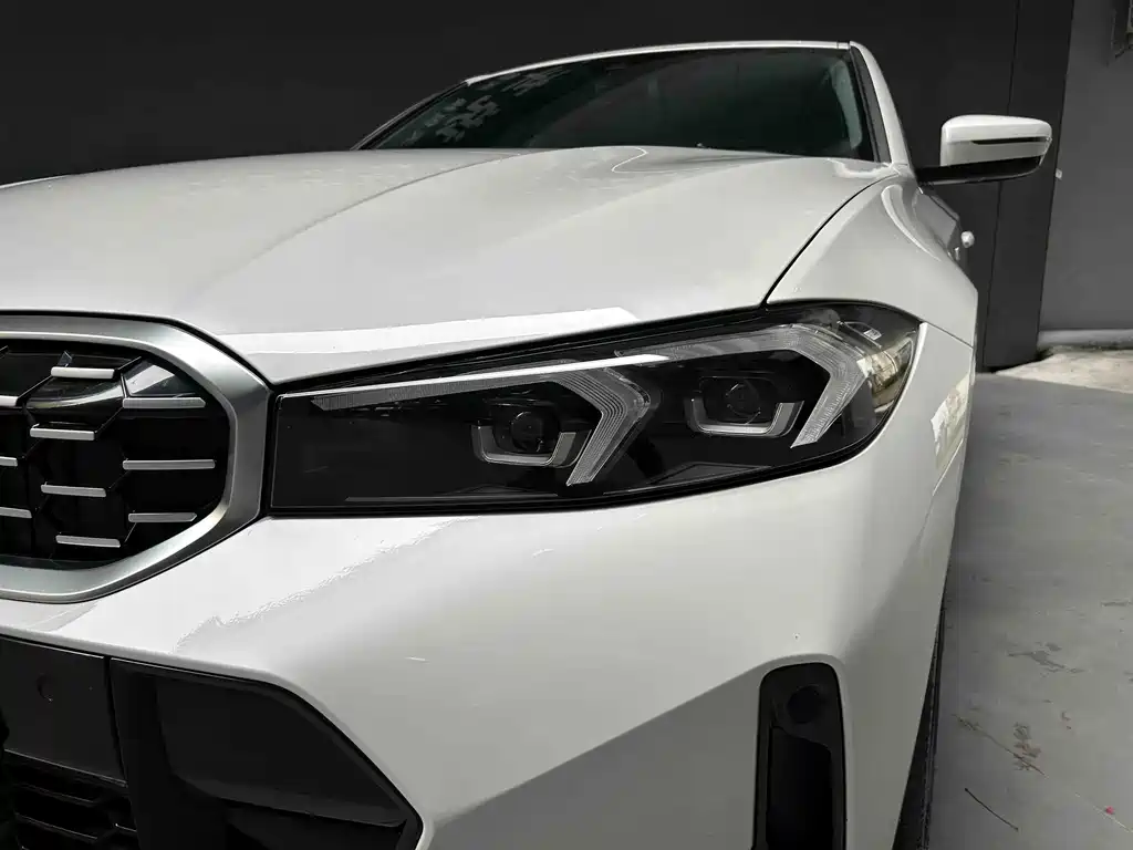 BMW 3 Series — миниатюра 4