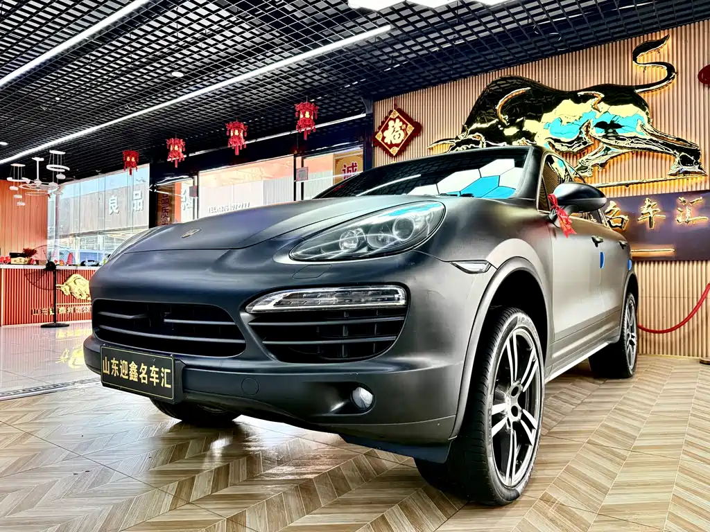 Porsche Cayenne — миниатюра 5