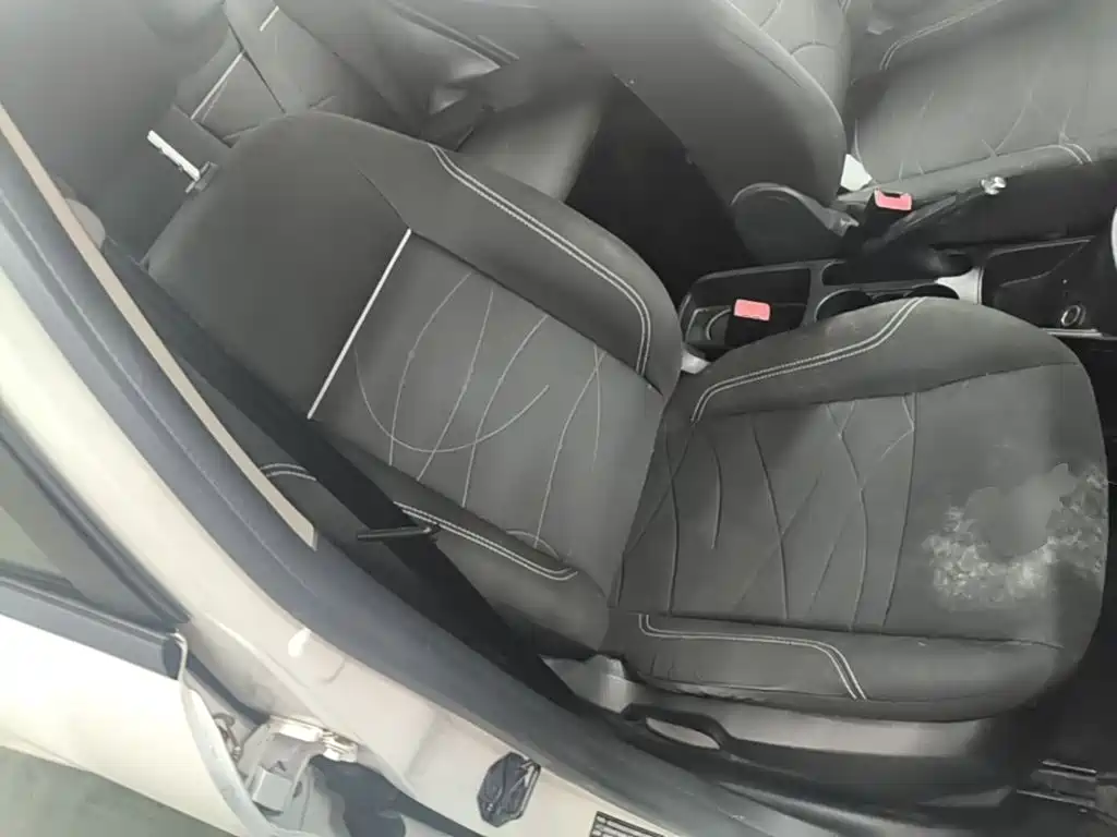 Ford Fiesta — миниатюра 25
