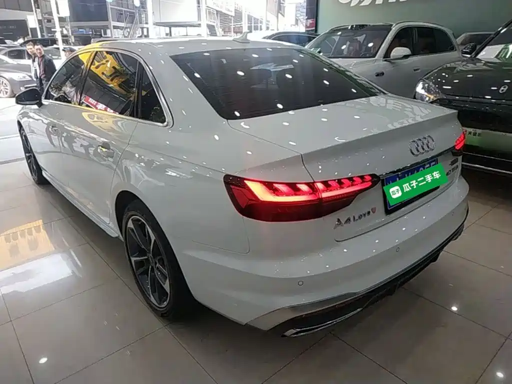 Audi A4L — миниатюра 5