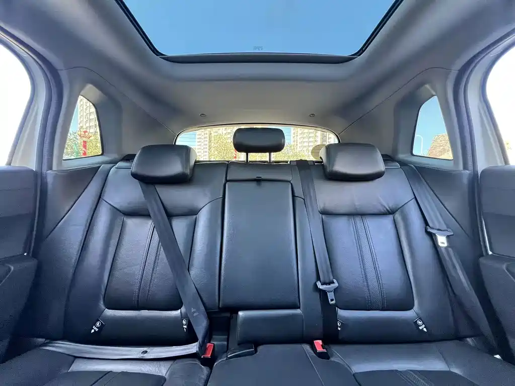 Peugeot 3008 — миниатюра 14