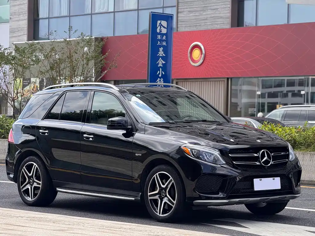 Mercedes-Benz GLE AMG — миниатюра 3