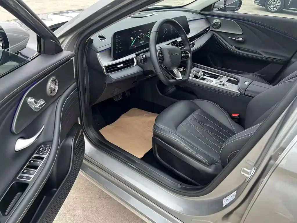 Chery Arrizo 8 — миниатюра 9