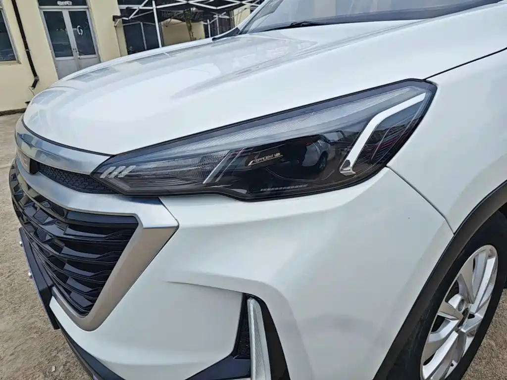 BAIC X3 — миниатюра 24