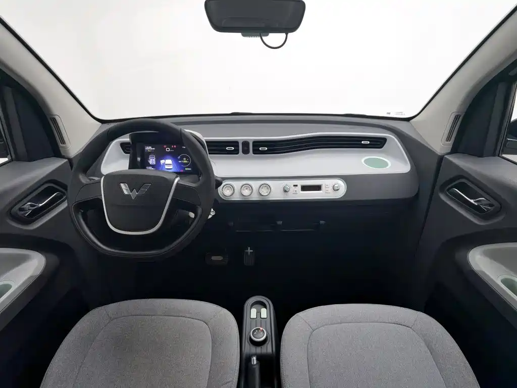 Wuling MINIEV — миниатюра 5
