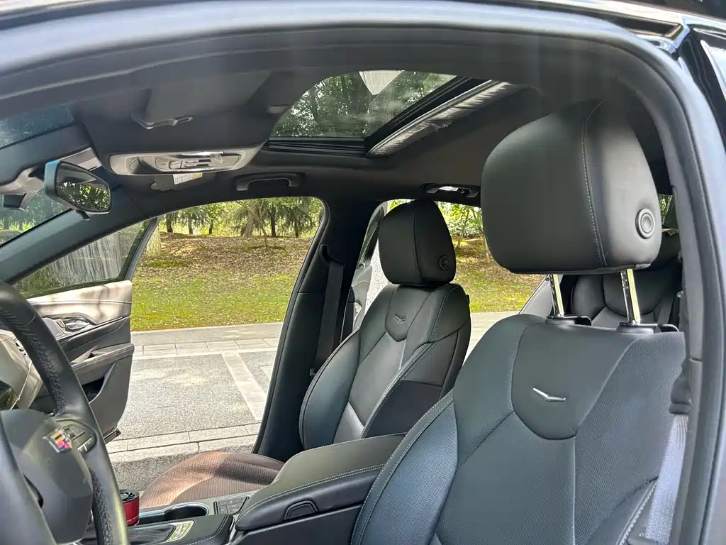Cadillac CT4 — миниатюра 16