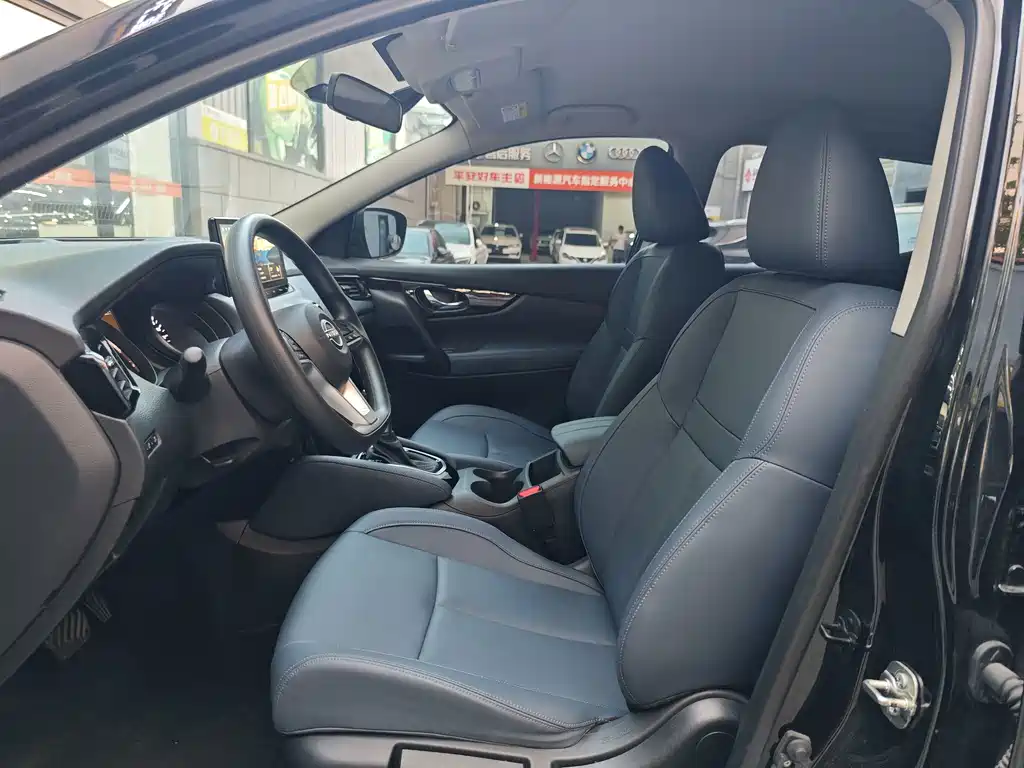 Nissan Qashqai — миниатюра 4
