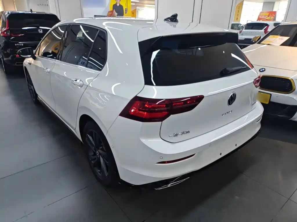 Volkswagen Golf — миниатюра 5