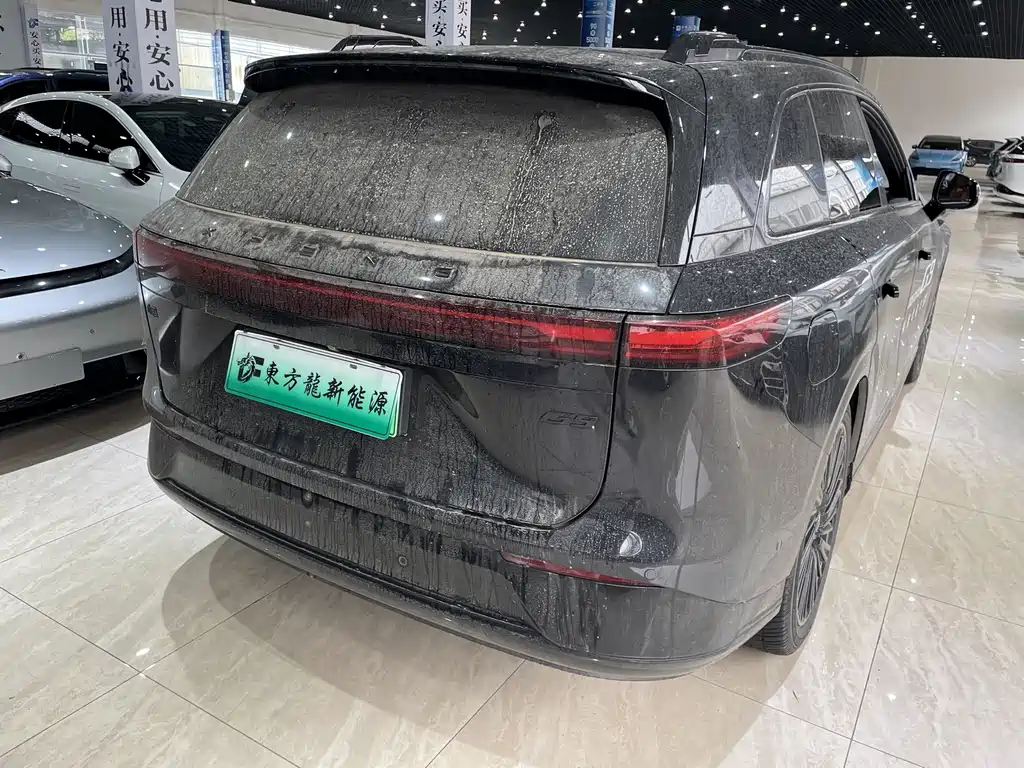 XPeng G9 — миниатюра 6