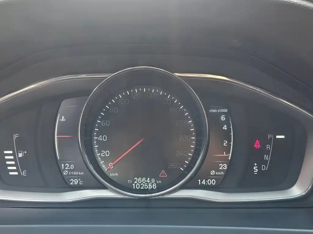 Volvo V60 — миниатюра 4
