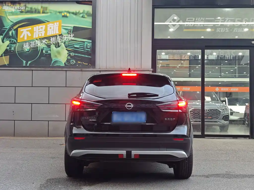 Nissan Qashqai — миниатюра 13