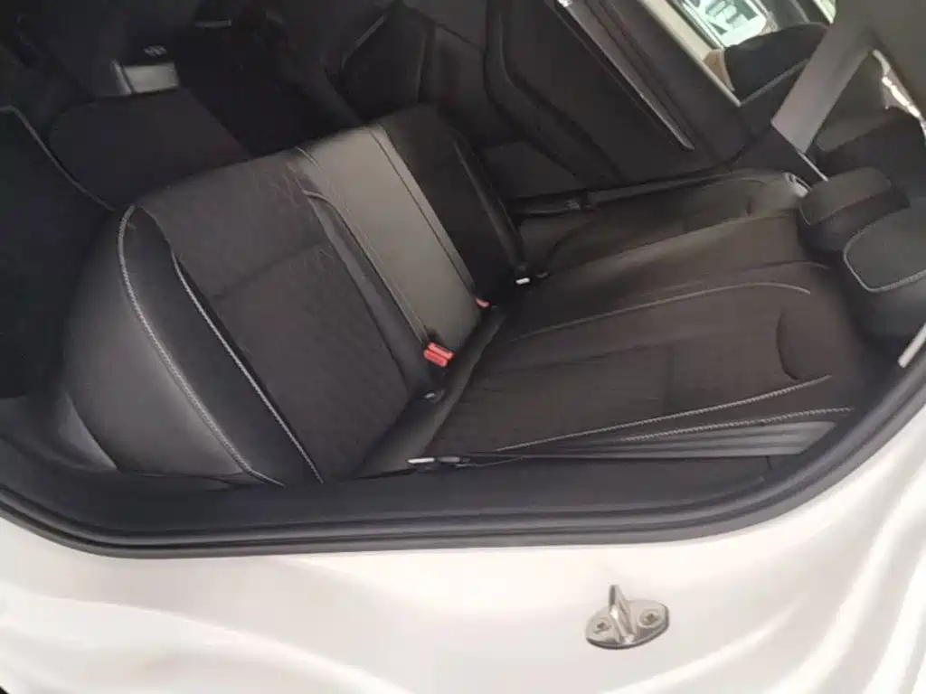 Skoda Karoq — миниатюра 17