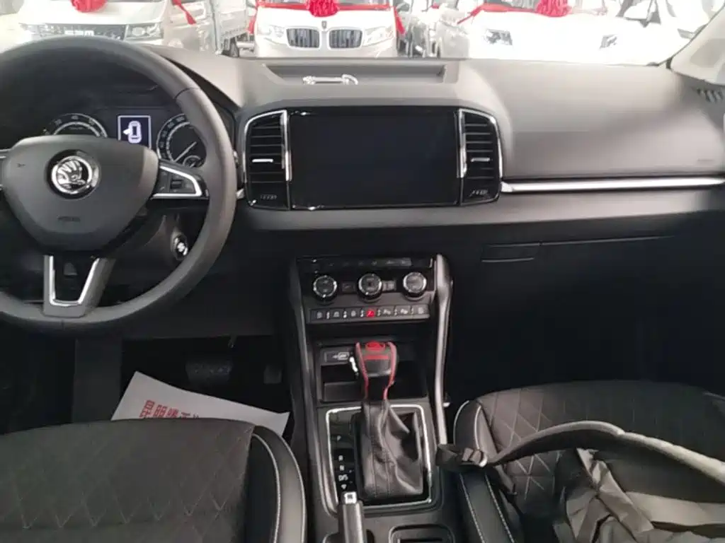 Skoda Karoq — миниатюра 13