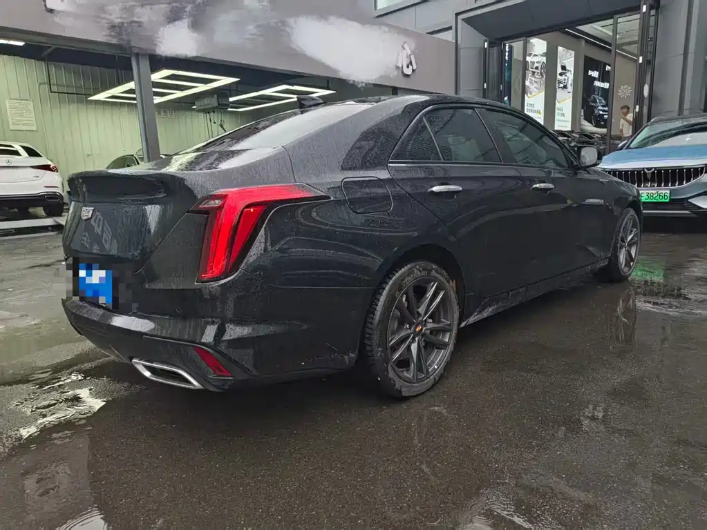 Cadillac CT4 — миниатюра 9