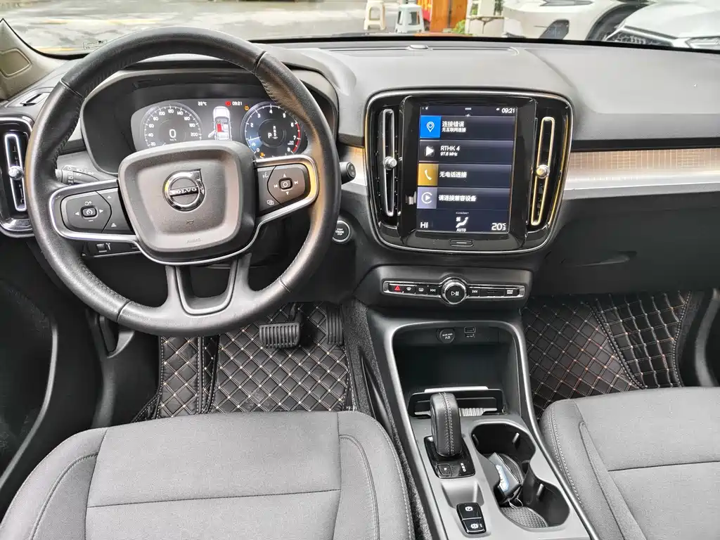 Volvo XC40 — миниатюра 6