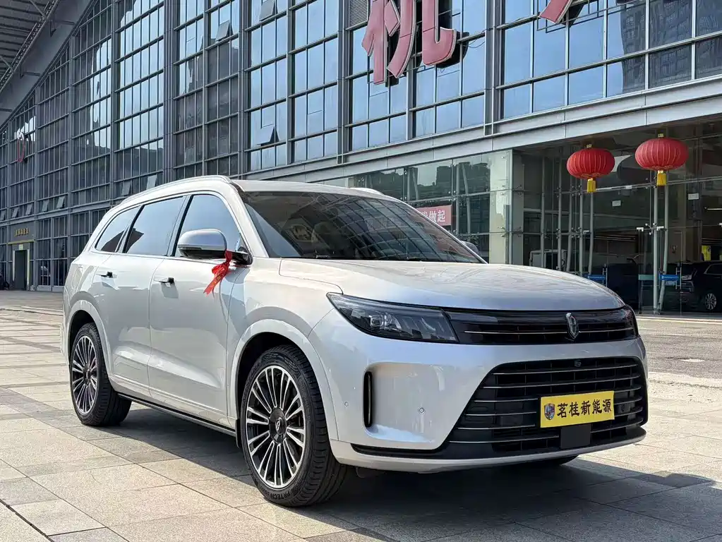 AITO AITO M7 — миниатюра 2