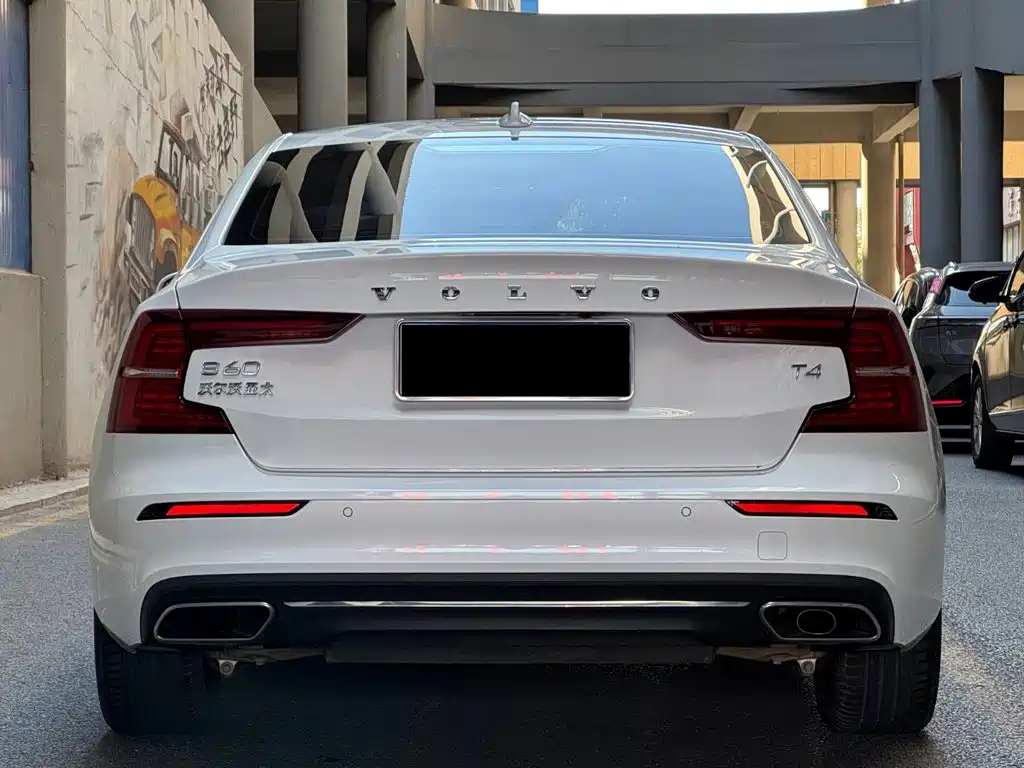 Volvo S60 — миниатюра 4