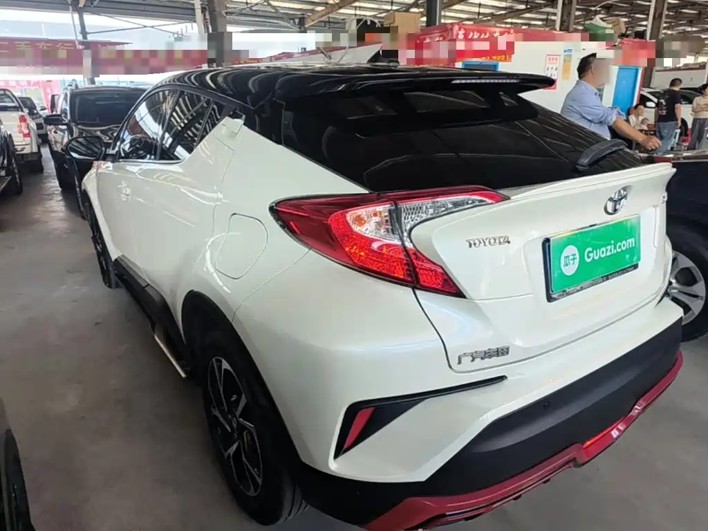 Toyota C-HR — миниатюра 5