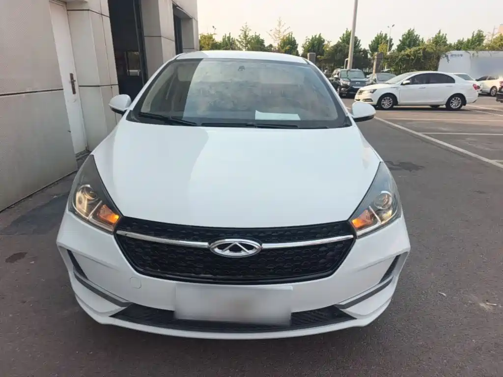 Chery Arrizo 5 — миниатюра 3