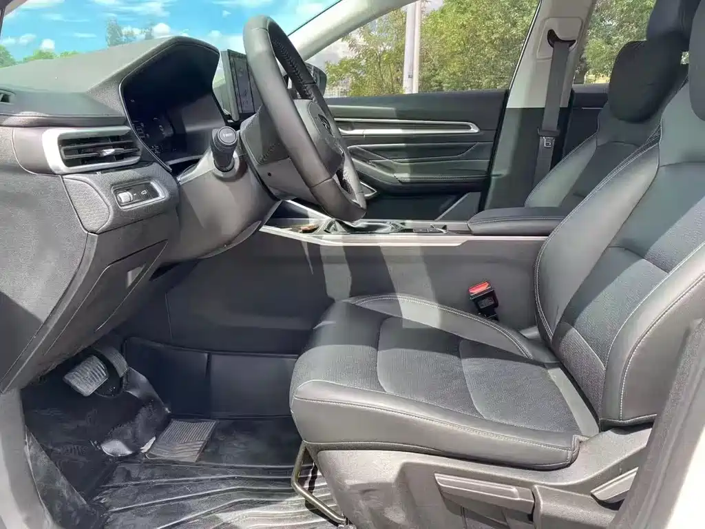 GEELY AUTOMOBILE EMGRAND