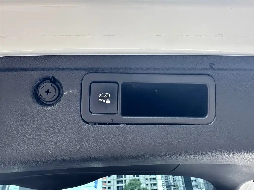 Changan CS35PLUS — миниатюра 10