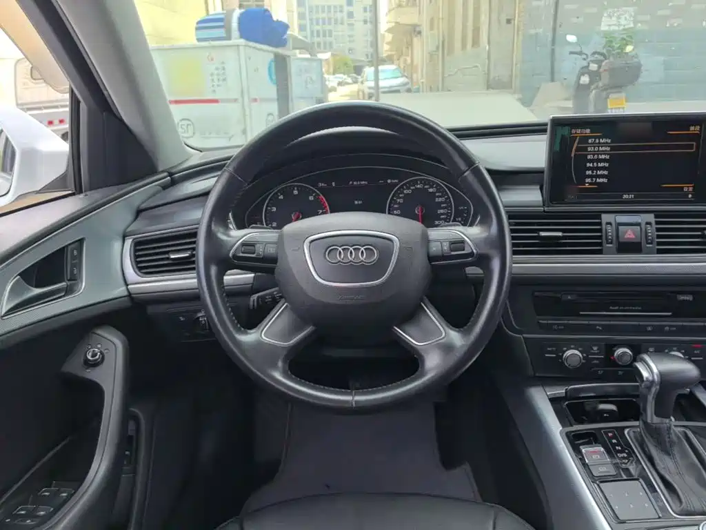 Audi A6L — миниатюра 11