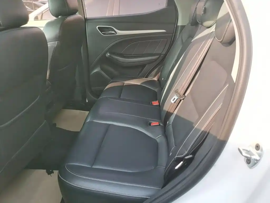 MG ZS — миниатюра 17