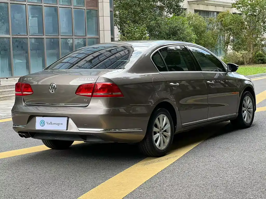 Volkswagen Magotan — миниатюра 5