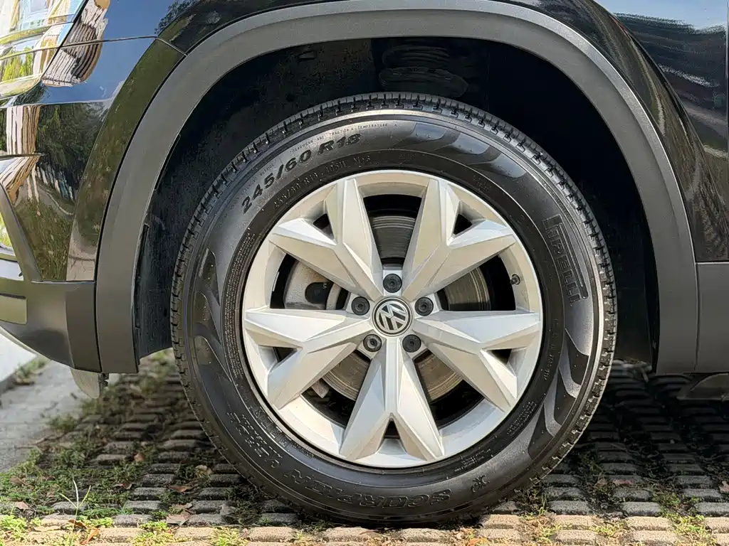 Volkswagen Teramont — миниатюра 24