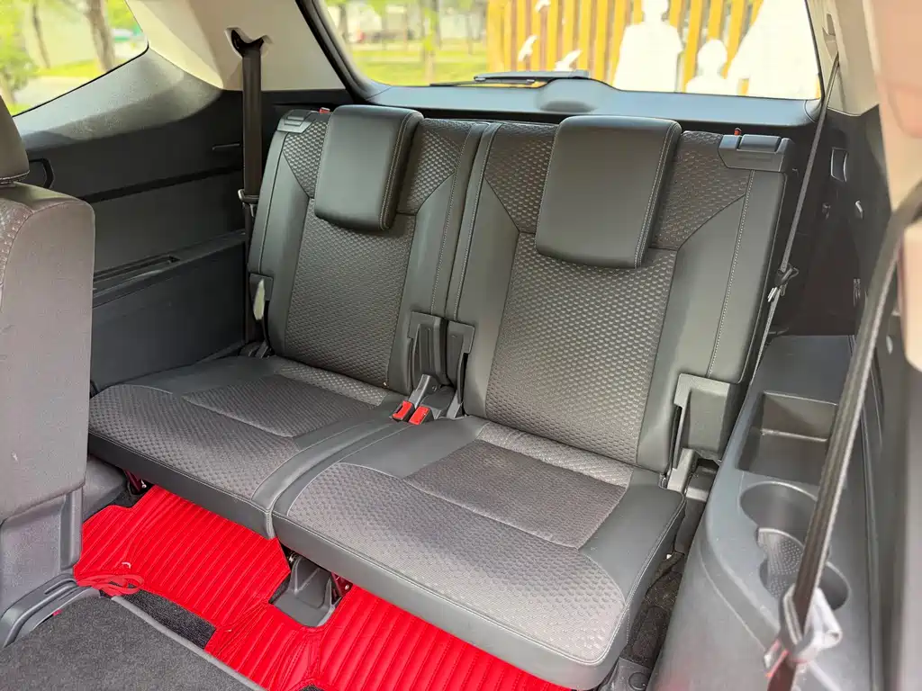 Volkswagen Teramont — миниатюра 17