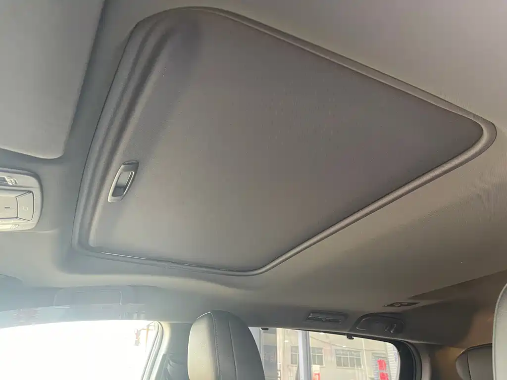 Toyota Sienna — миниатюра 7