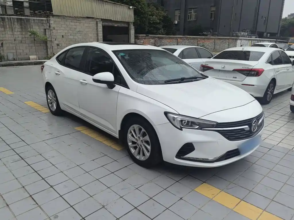 Buick Verano — миниатюра 4