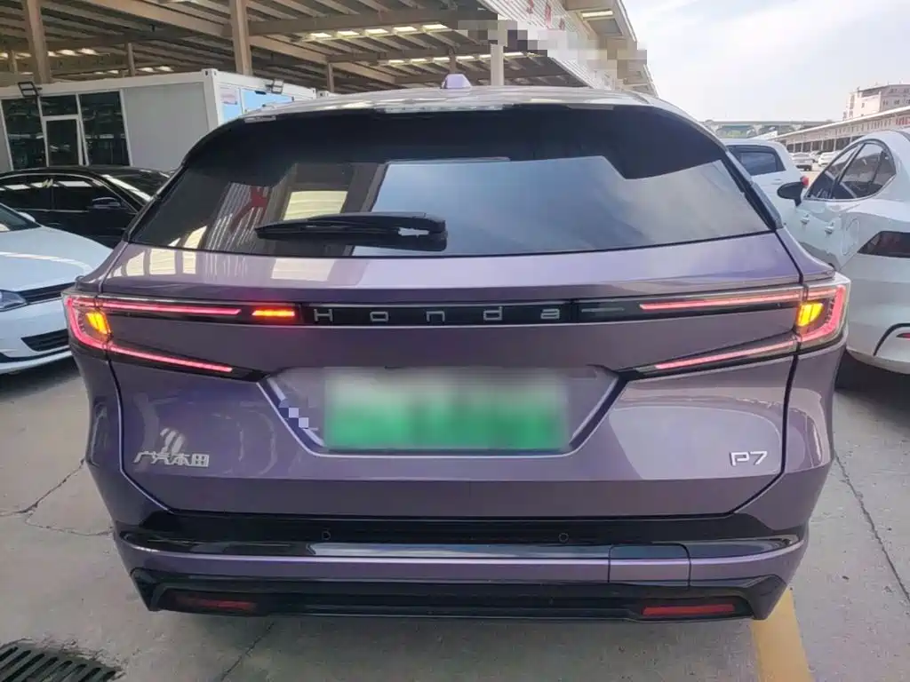 Honda P7 — миниатюра 6