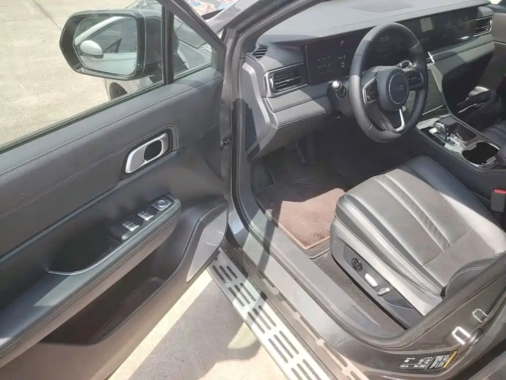 Li Auto Li ONE — миниатюра 16