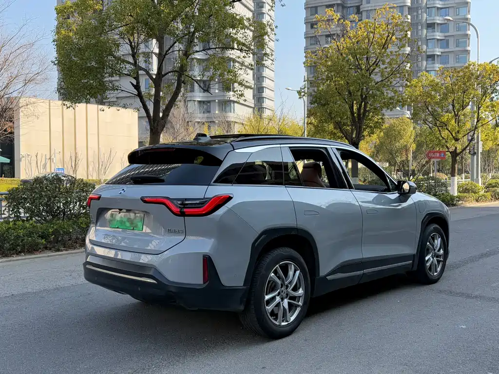 NIO NIO ES6