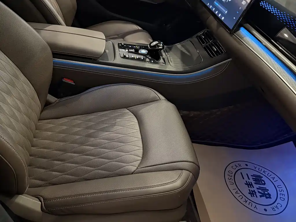 BYD Han — миниатюра 11