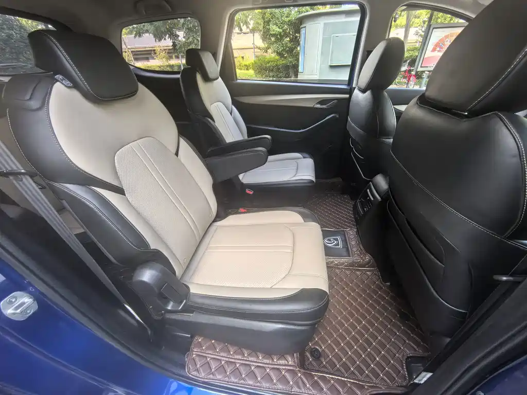 Baojun 360 — миниатюра 12