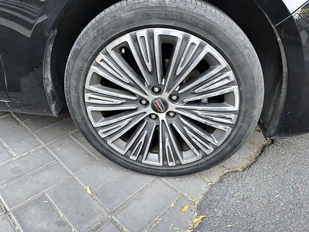Hongqi Hongqi H5 — миниатюра 24