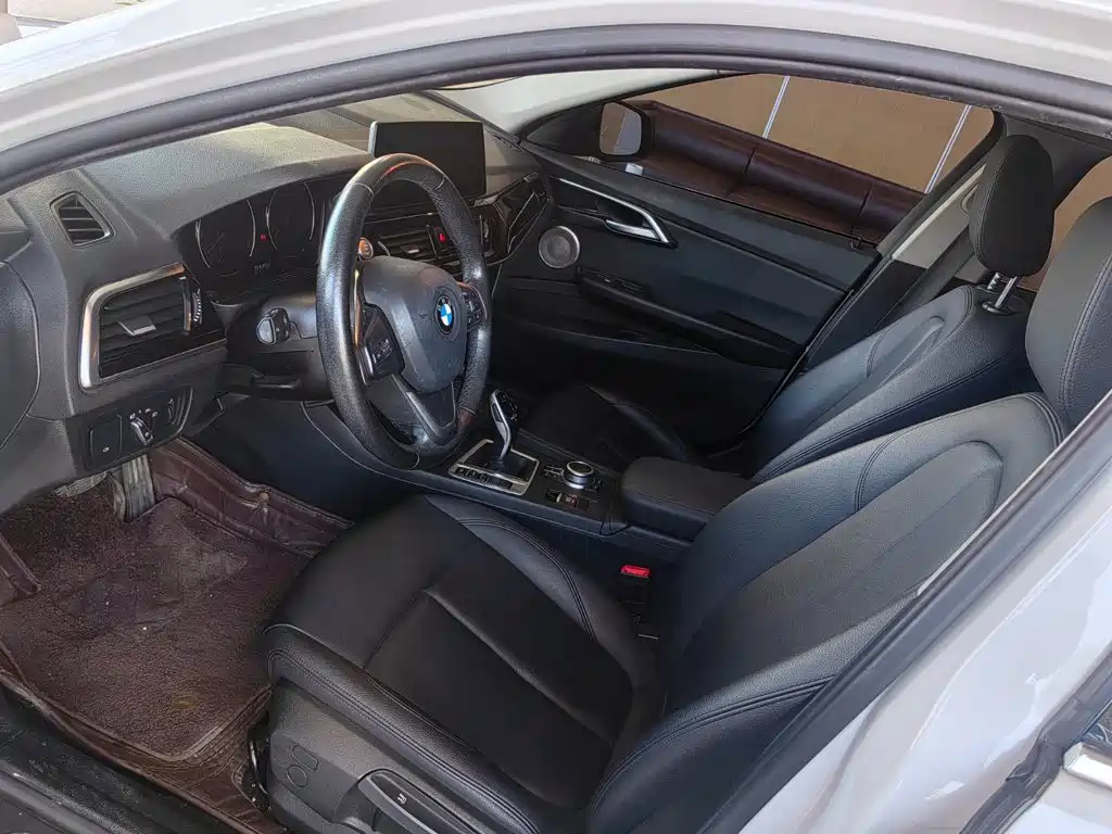 BMW 1 Series — миниатюра 4