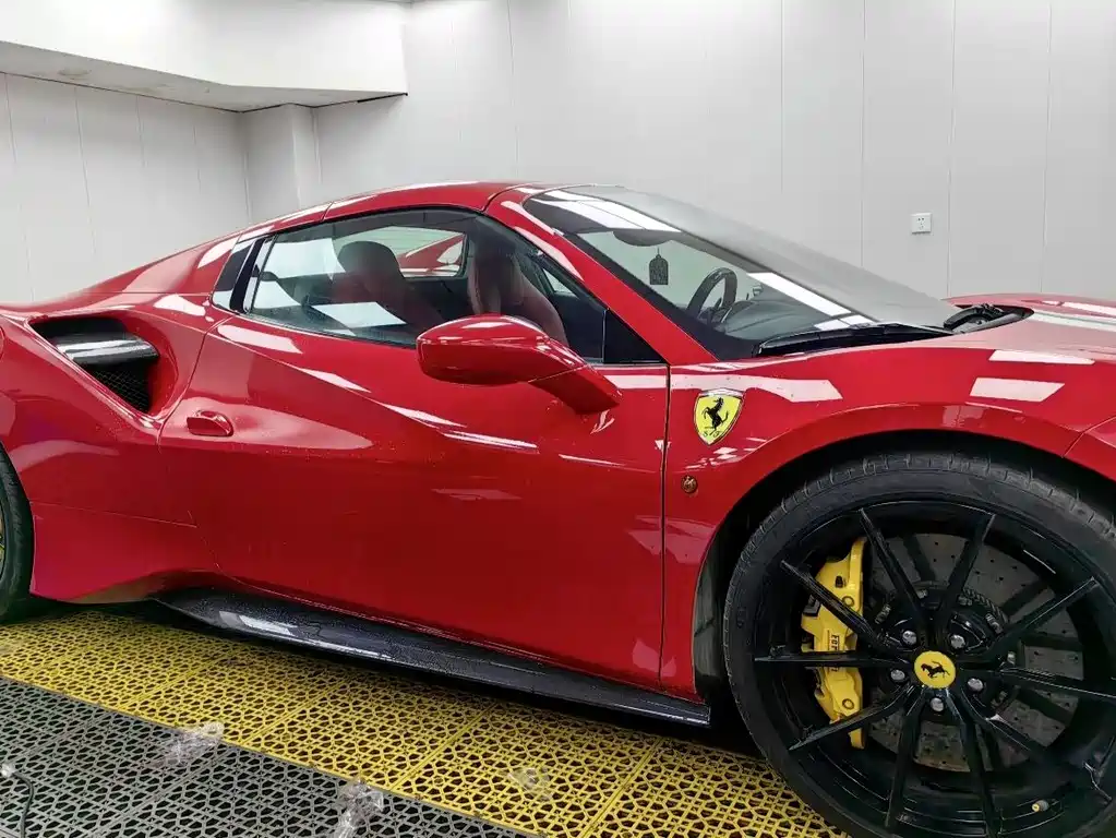 Ferrari 488 — миниатюра 2